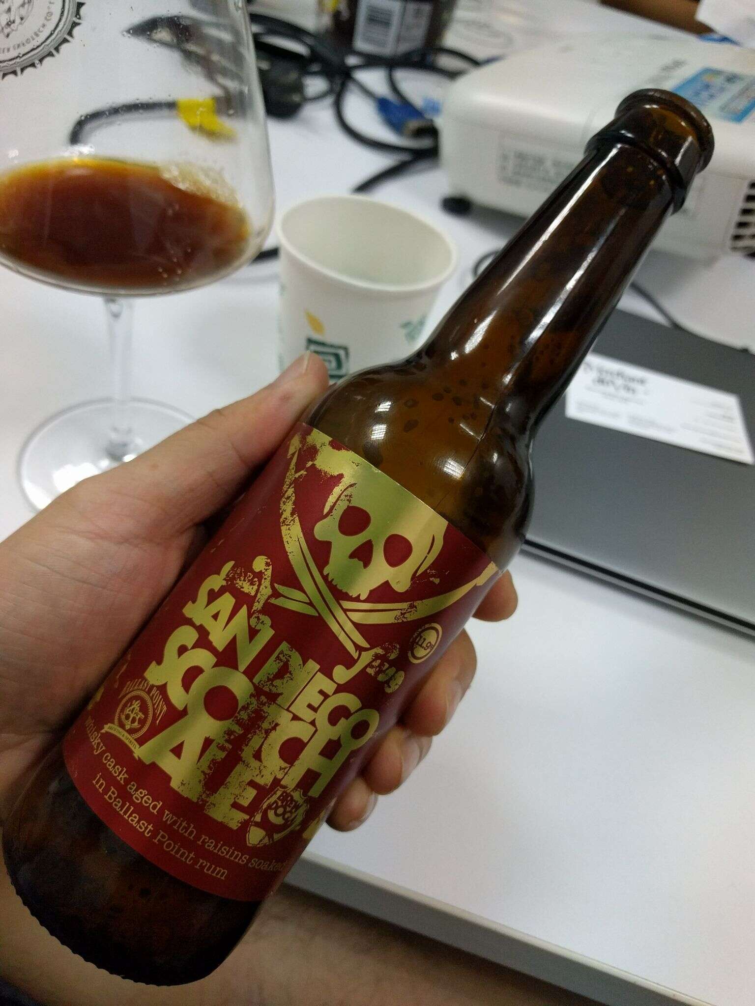 BrewDog  Ballast Point San Diego Scotch Ale 20160929 165430
